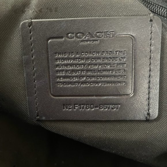 AUTHENTIC Coach Leather Duffle Bag/ Discontinued! - Picture 4 of 5